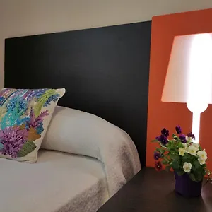 https://casa-confort.adeje-hotels.com